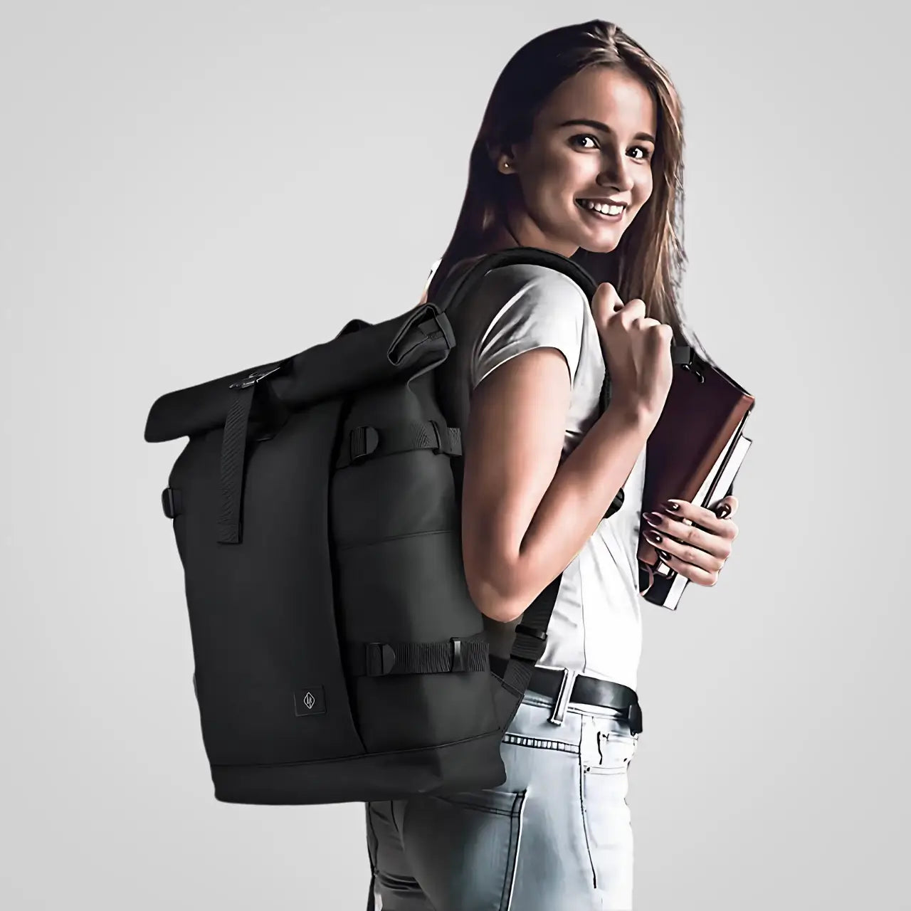 the roll top compact backpack 18L - 25L