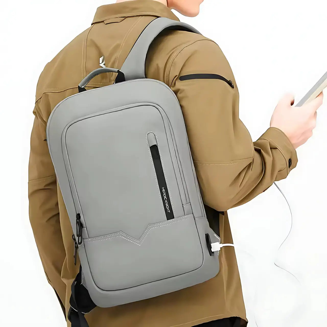 the slim laptop backpack - white